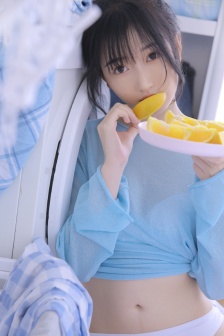 镜子里看我怎么进入你